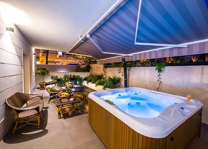 Amaris Luxury Lägenhet *
