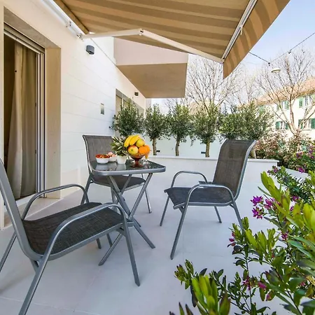 Amaris Luxury Apartment